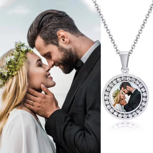 💎 Personalised Double-Sided Rotatable Photo Pendant Necklace with Cubic Zirconia – Spin Your Memories in Sparkling Style 📸❤️